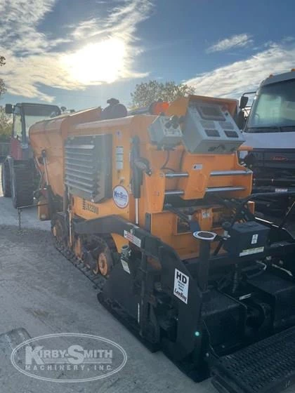 Used LeeBoy Asphalt Paver